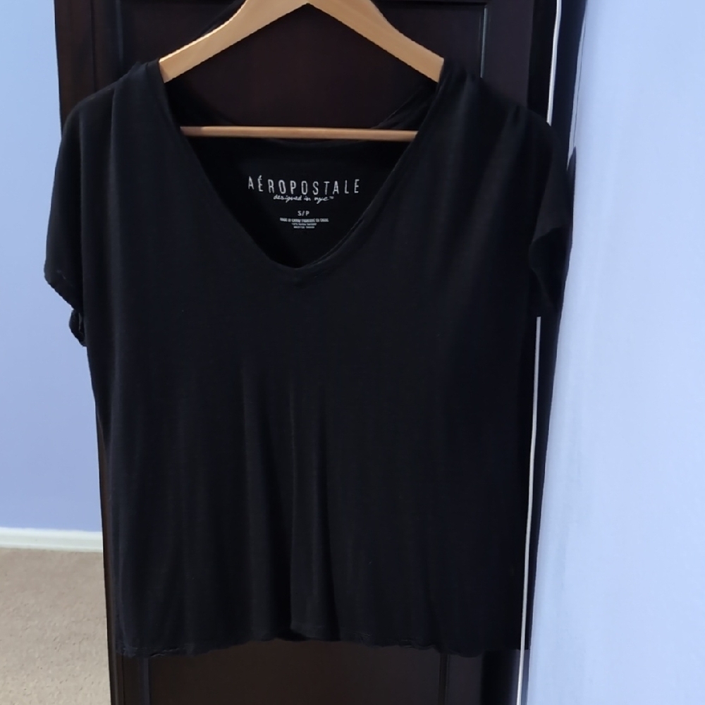 Aeropostale Women's Classic Black Tee